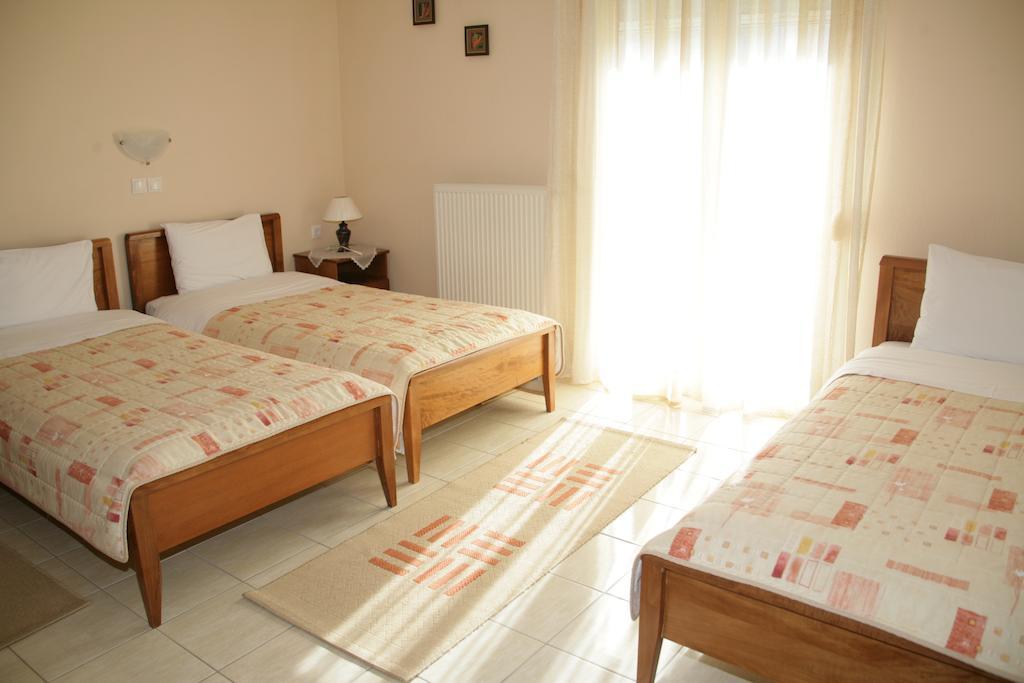 Elanthi Hostel Castória Quarto foto
