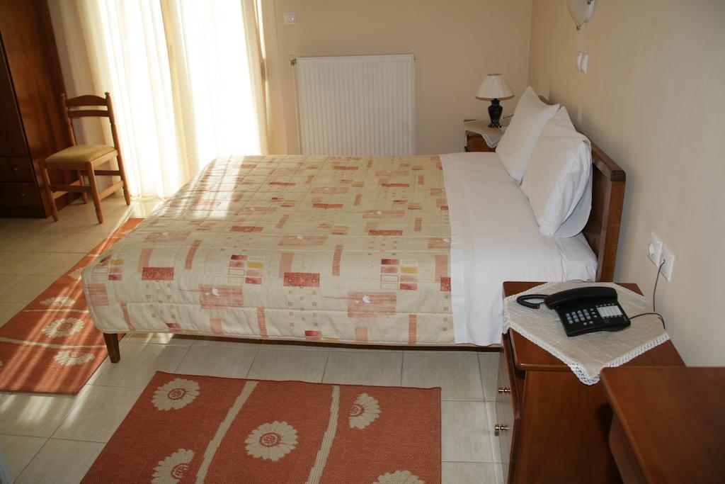 Elanthi Hostel Castória Quarto foto